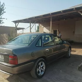Opel Vectra 1990