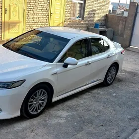 Toyota Camry 2020