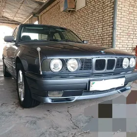 BMW 525 1992