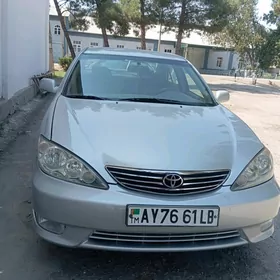 Toyota Camry 2003