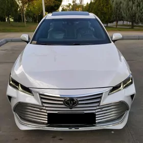 Toyota Avalon 2019