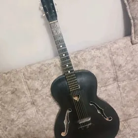 Gitara .Гитара