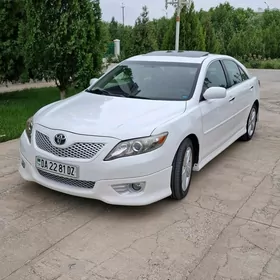 Toyota Camry 2010