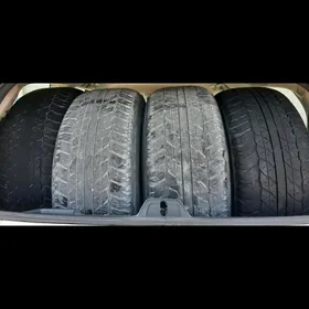 265/65R17