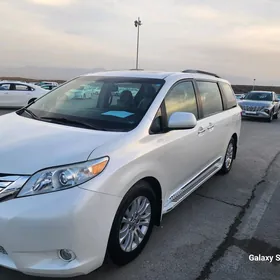 Toyota Sienna 2017
