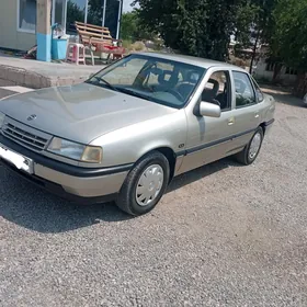 Opel Vectra 1990