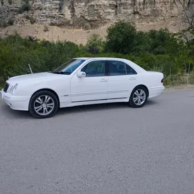 Mercedes-Benz E430 2001