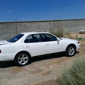 Toyota Camry 1992