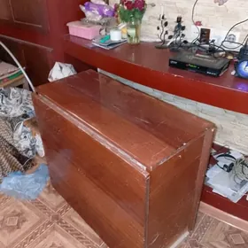 Стол книжка