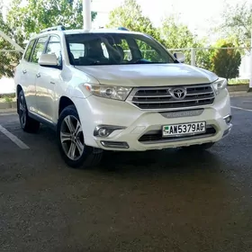 Toyota Highlander 2012