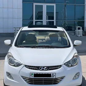 Hyundai Elantra 2011