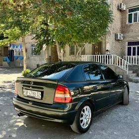 Opel Astra 2001