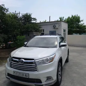 Toyota Highlander 2015
