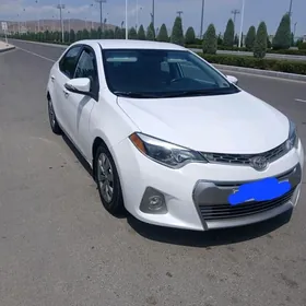 Toyota Corolla 2014