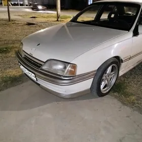 Opel Omega 1990