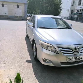 Toyota Camry 2010
