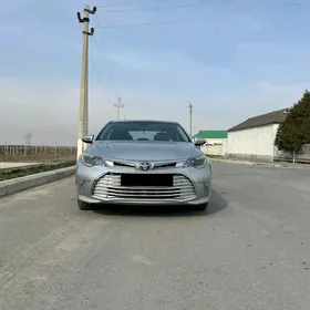 Toyota Avalon 2018