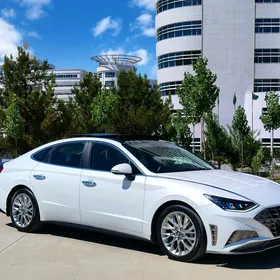 Hyundai Sonata 2021