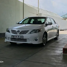 Toyota Corolla 2011