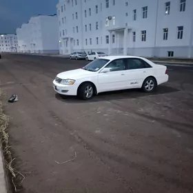 Toyota Avalon 2001