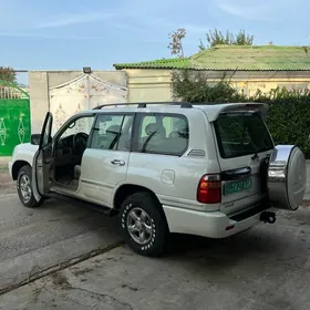 Toyota Land Cruiser 2001
