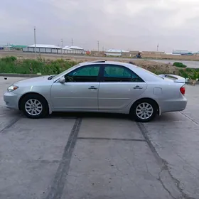 Toyota Camry 2003