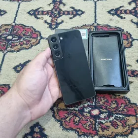 Samsung S22 8/128 2Sim