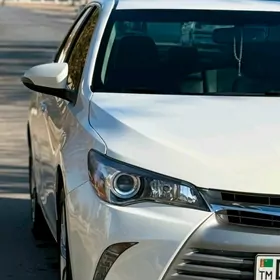 Toyota Camry 2016