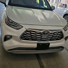 Toyota Highlander 2024