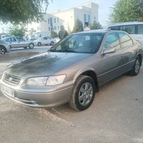 Toyota Camry 1997