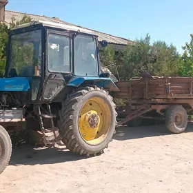 MTZ 82 2012