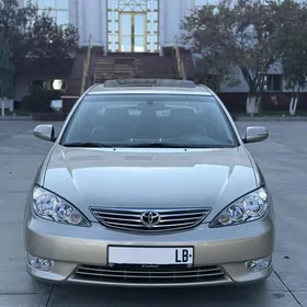 Toyota Camry 2005
