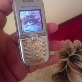 TELEFON SONY ERICSSON K300i