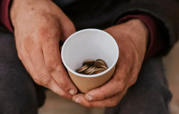 Bütindünýä banky garyplygyň çägini günde 3 dollara çenli ýokarlandyrdy
