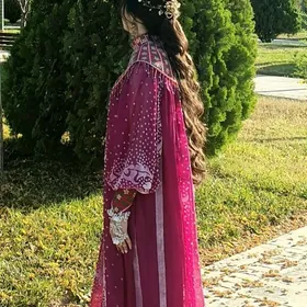 Платье