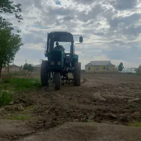 MTZ 80 2000