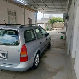 Opel Astra 2002