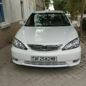 Toyota Camry 2005