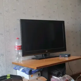 телевизор LG