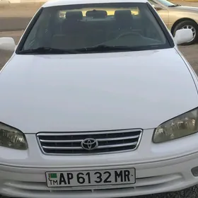 Toyota Camry 1998