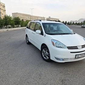 Toyota Sienna 2004