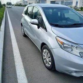 Nissan Versa 2013
