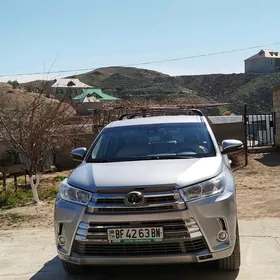 Toyota Highlander 2019