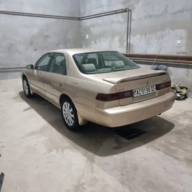 Toyota Camry 1998