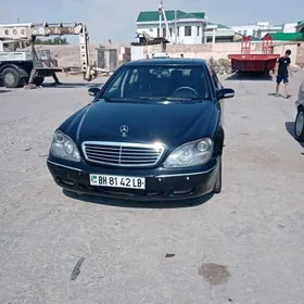 Mercedes-Benz S-Class 2002