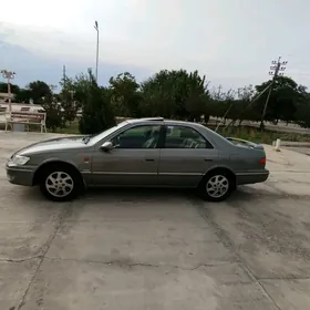 Toyota Camry 1998