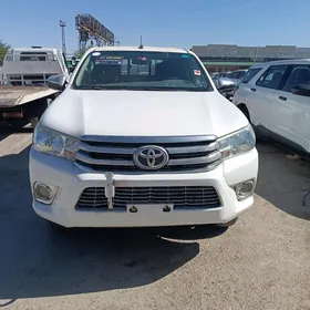 Toyota Hilux 2020