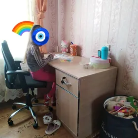 стол и стул