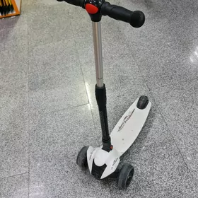 skuter caga