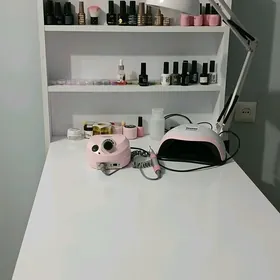 Dyrnak etmek üçin stol